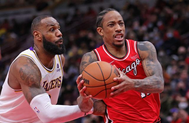 derozan-lebron.jpg