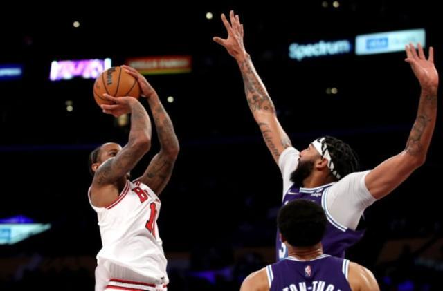 https___lakeshowlife.com_wp-content_uploads_getty-images_2022_01_1353796597-850x560.jpeg